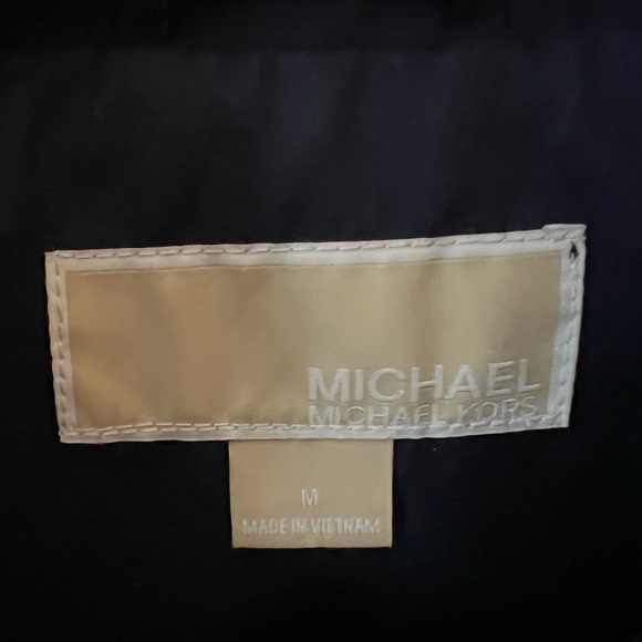 Michael Kors Blue Jacket perfect for winter - Picture 6 of 6